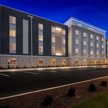 Everhome Suites Fayetteville Near Fort Bragg Bagian luar foto
