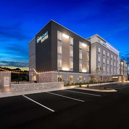 Everhome Suites Fayetteville Near Fort Bragg Bagian luar foto