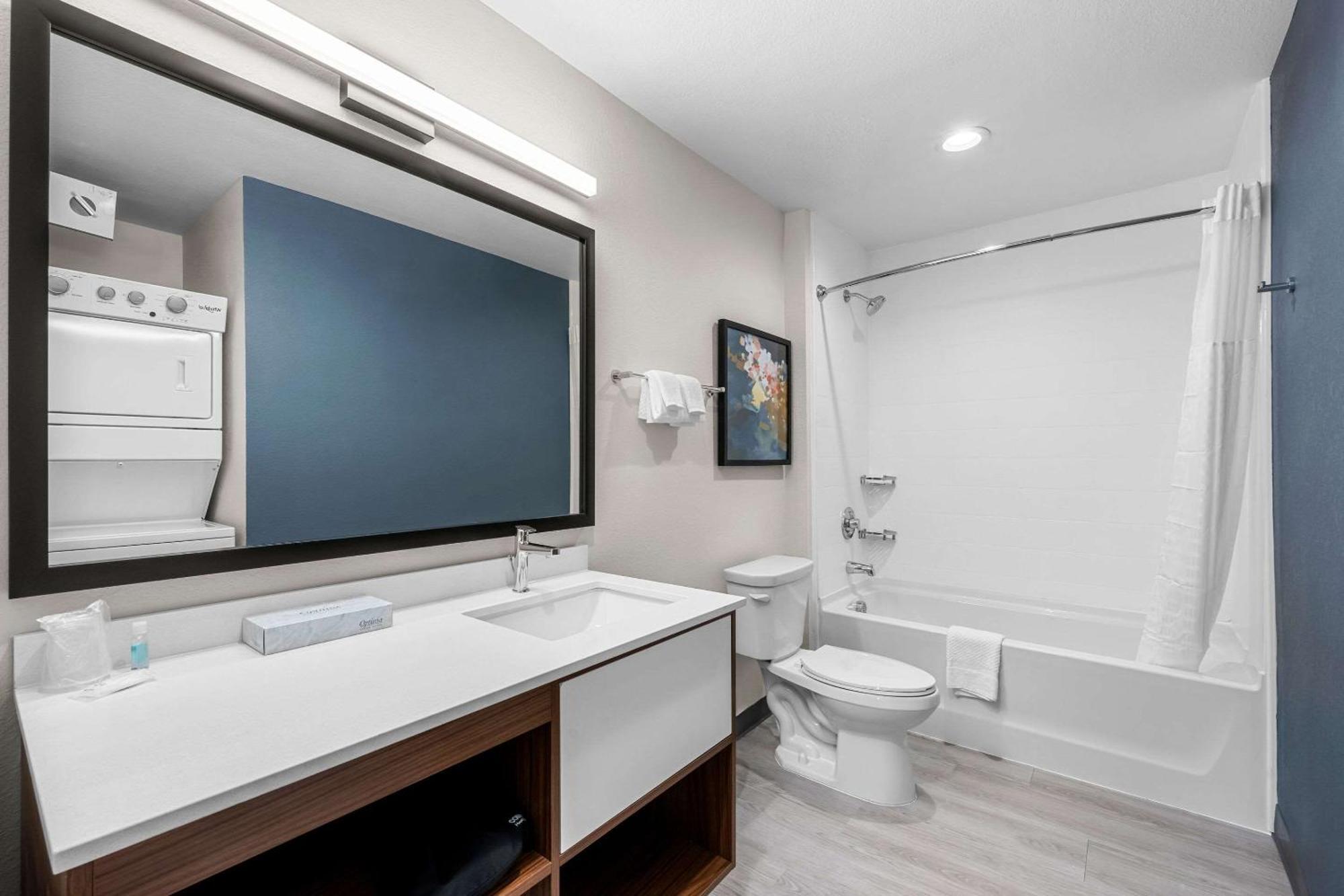 Everhome Suites Fayetteville Near Fort Bragg Bagian luar foto